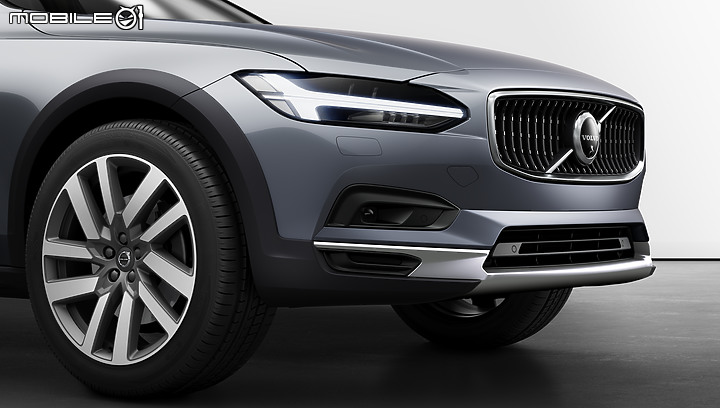 【國內新訊】Volvo 小改款 V90 登場!B5 Momentum 單一規格 259 萬元正式上市。