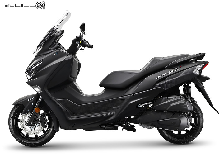 【快訊】SYM Maxsym TL 排氣量升級!Maxsym 400、Cruisym α 與 Joymax Z+ 同步改款登場!