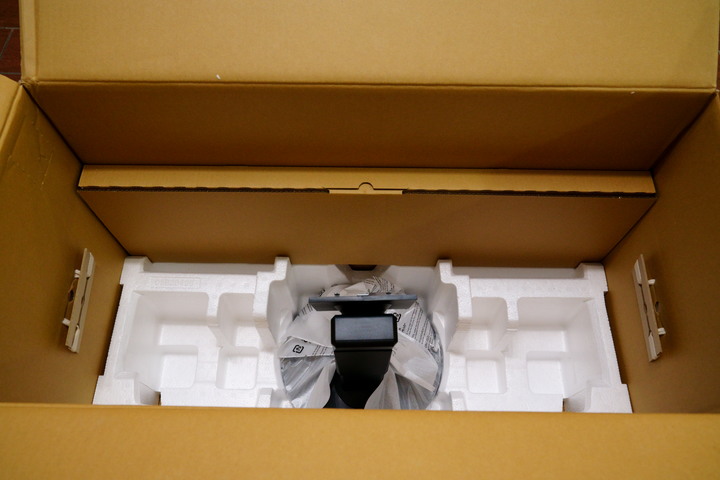 EIZO CG319X開箱