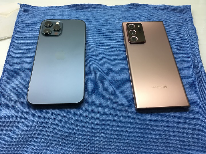 iPhone 12 pro max 和 note 20 ultra 外型比較