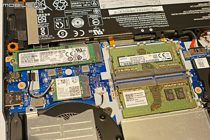 高效兼具升級性的潮感之選 - Lenovo Legion 5i 開箱&拆解&性能實測