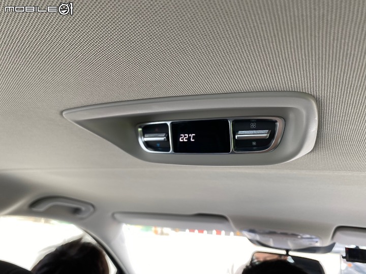 點我看大圖 Benz v220d陪伴試駕分享 (與Lexus RX比較)