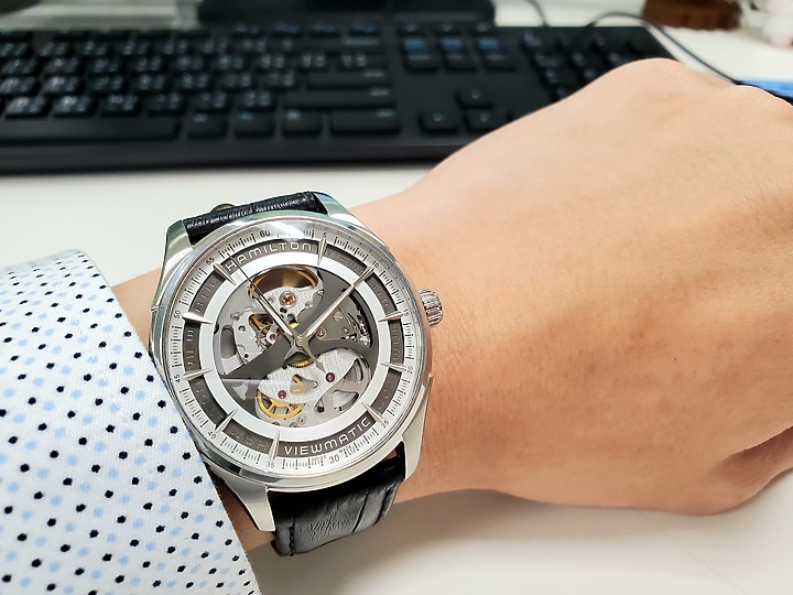 點我看大圖 《是你的跑不掉》Hamilton Khaki Aviation X-Wind Day Date Chronometer 腕錶 (圖多文長)