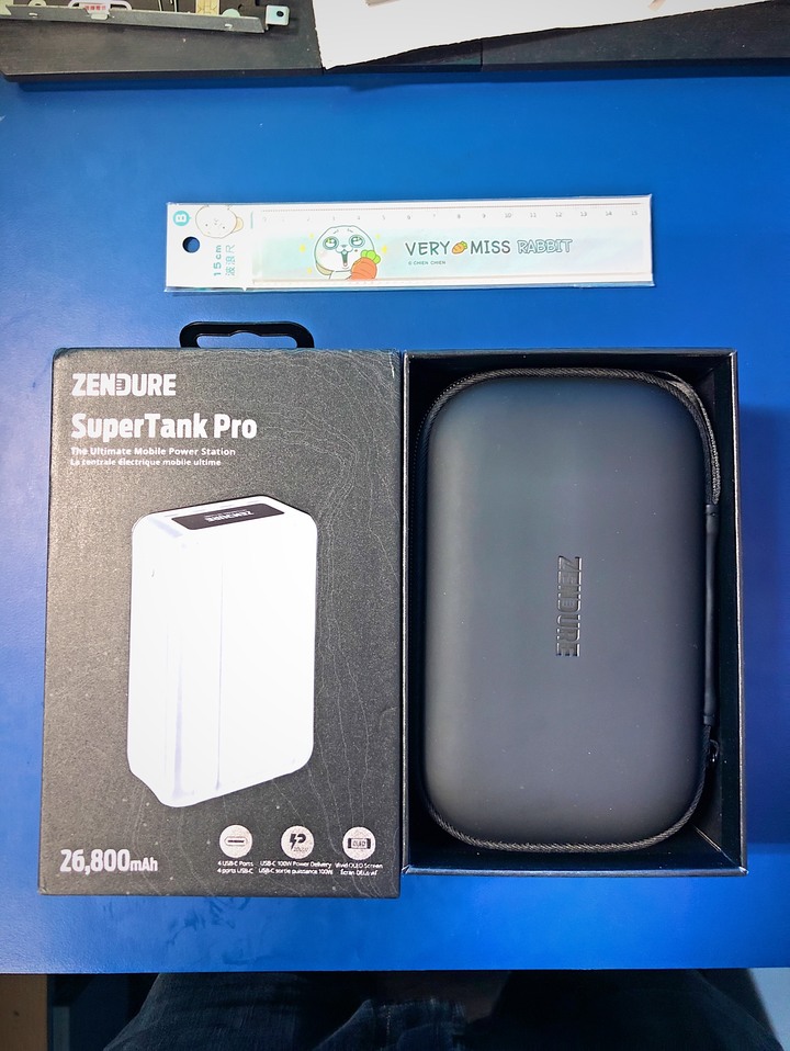 【新款微開箱】Zendure SuperTank Pro 26800 OLED 雙向100w