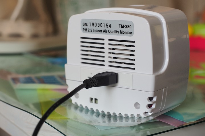 掌握每一口呼吸 ｜  TM-280 PM2.5 室內空氣品質監測儀