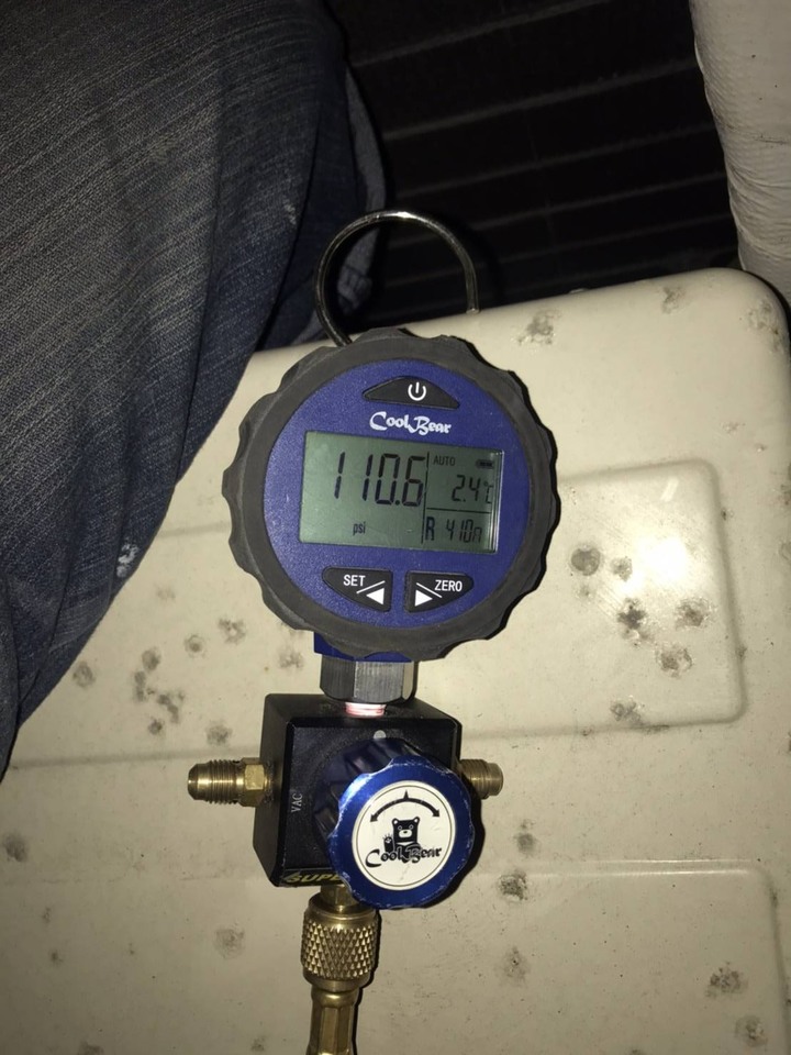 半年來維修超過10次的原廠日立冷氣與除濕機