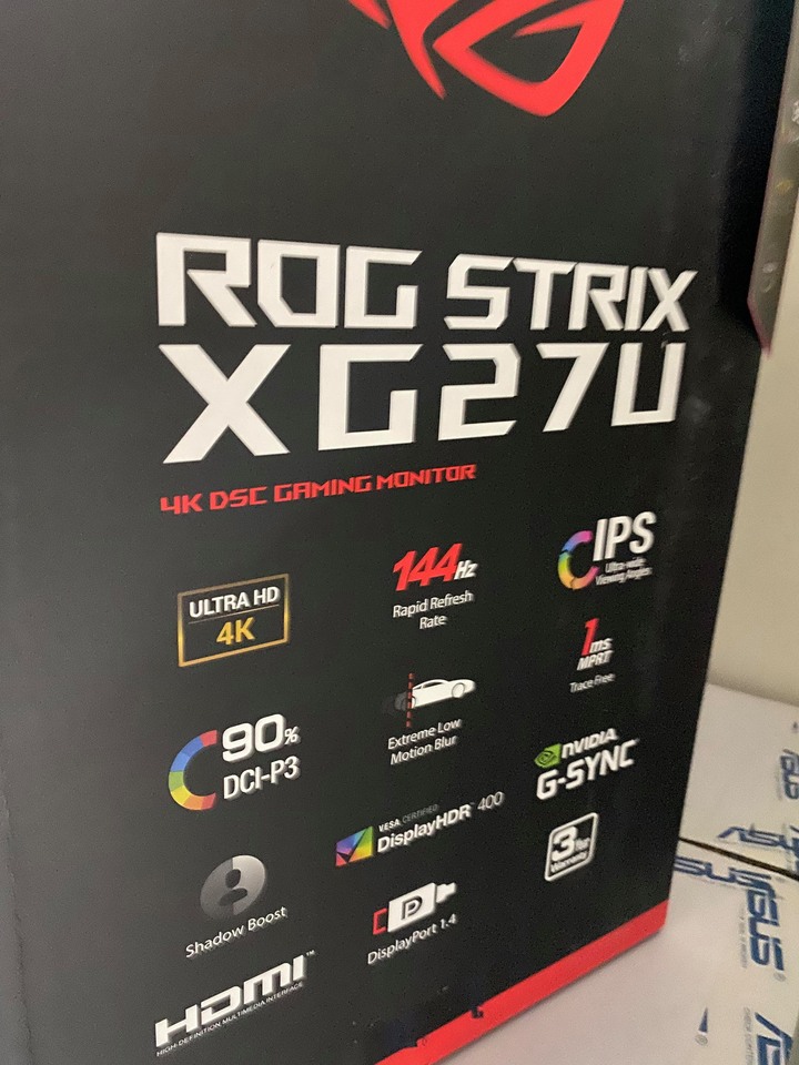 ROG XG27UQ 4K 144HZ