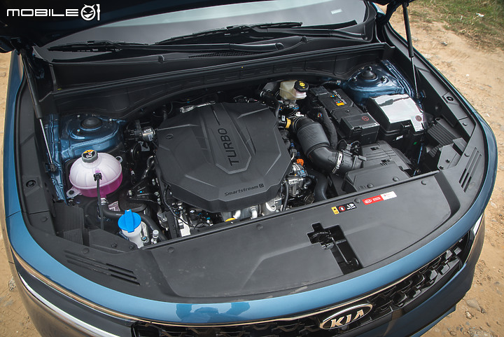 KIA新一代Sorento旗艦版試駕|顏值、科技、質感一次擁有,難以忽視的強悍新休旅!