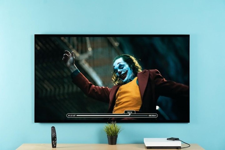 唯一一台4個HDMI 2.1的LG OLED GX65 - 34 唯一一台4個HDMI 2.1的LG OLED GX65 - 34
