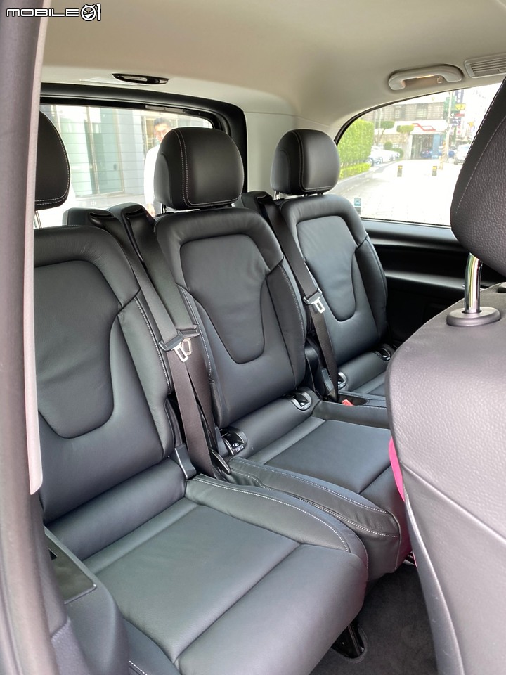 Benz v220d陪伴試駕分享 （與Lexus RX比較）