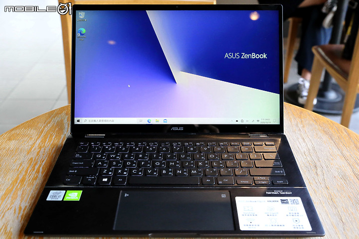 懶人創作與漫畫追劇 - ASUS ZenBook Flip 14