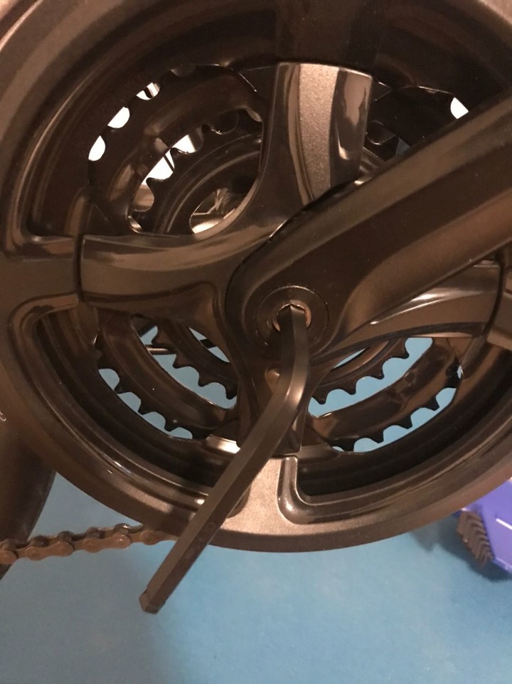 [請益] 拆下捷安特腳踏桿