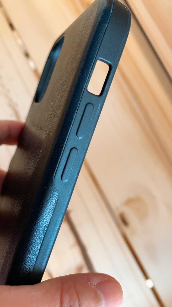 分享 開箱 iPhone12 alto皮革手機殼