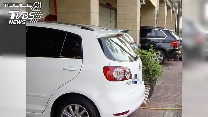 針對騎樓停車老問題,像極了愛情。