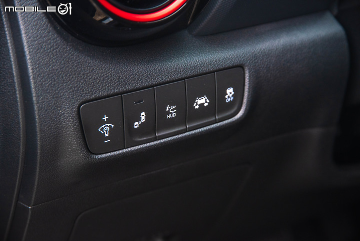 Hyundai Kona Plus勁化型試駕 SCC主動式定速系統加入,完整實力更添競爭力!