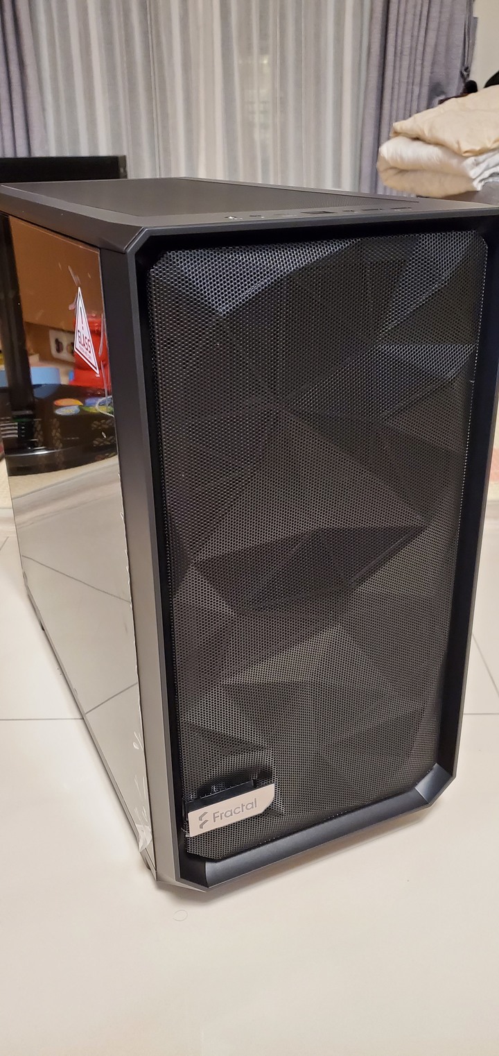 Fractal Design Meshify 2 簡單開箱