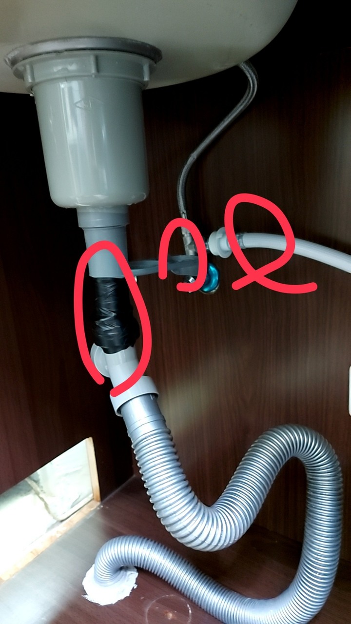 東源物流司機幹走我洗衣機的板手，再去MOMO買大家電我就是白癡