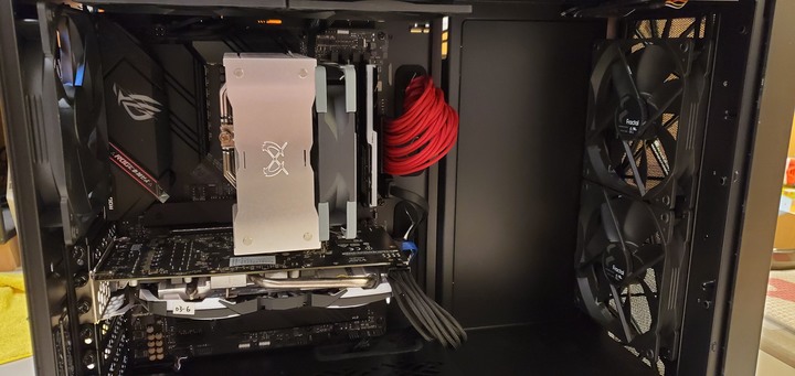 Fractal Design Meshify 2 簡單開箱