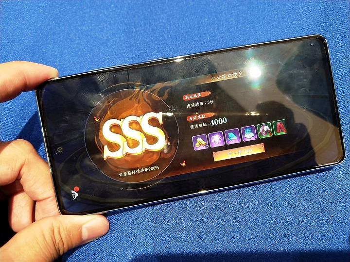 《輕旗艦》Galaxy S20 FE體驗心得分享《hen~出色》