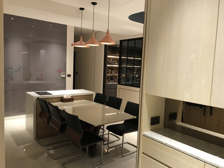 點我看大圖 鈊沐室內設計X(新屋開箱) < 極簡設計、顏色材質跳動變化 > 預算與速度之間的競賽,台北淡水的寧靜之地!