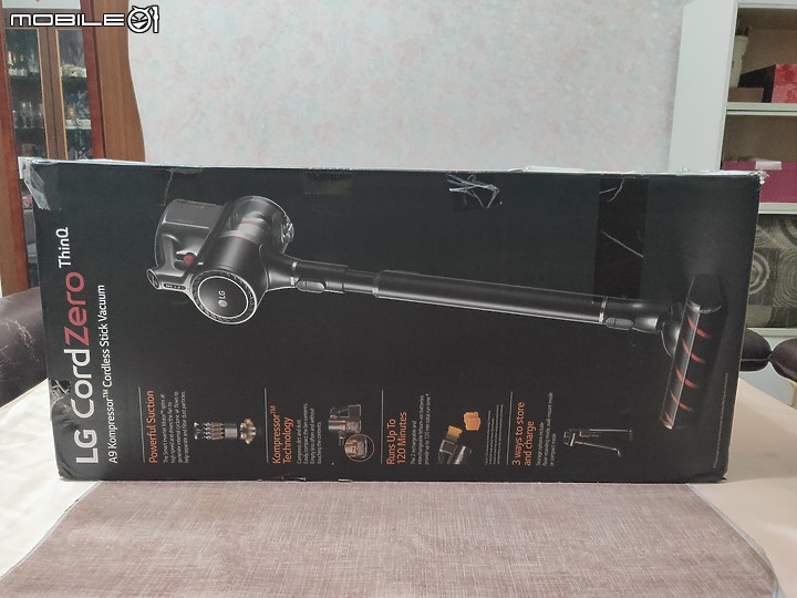 LG 濕拖清潔機器人選親雷台秀  LG A9K挑戰A9+誰與爭峰