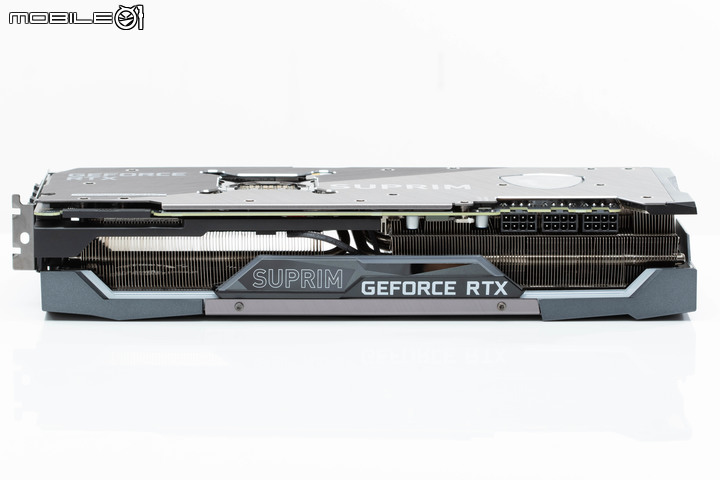 MSI GeForce RTX 3090 SUPRIM X 24G 顯示卡開箱實測 累積 20 年功力的效能王者