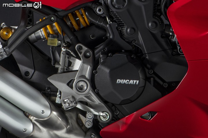 【海外快訊】V4 外形元素、電控大幅升級！DUCATI SuperSport 950（MY21）改款發表