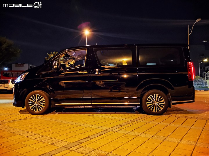 純粹分享Toyota Granvia