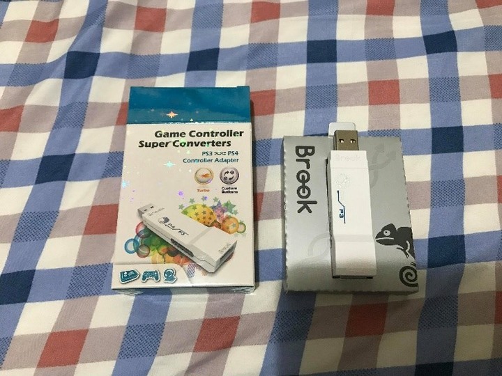 【開箱文】Retro-Bit Sega Saturn 2.4G 及 Brook Ps3 to Ps4 轉接器