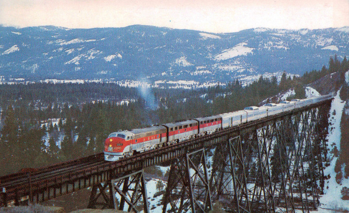 (鐵道模型) 遲來開箱 kato 106-056 California Zephyr 加州和風號