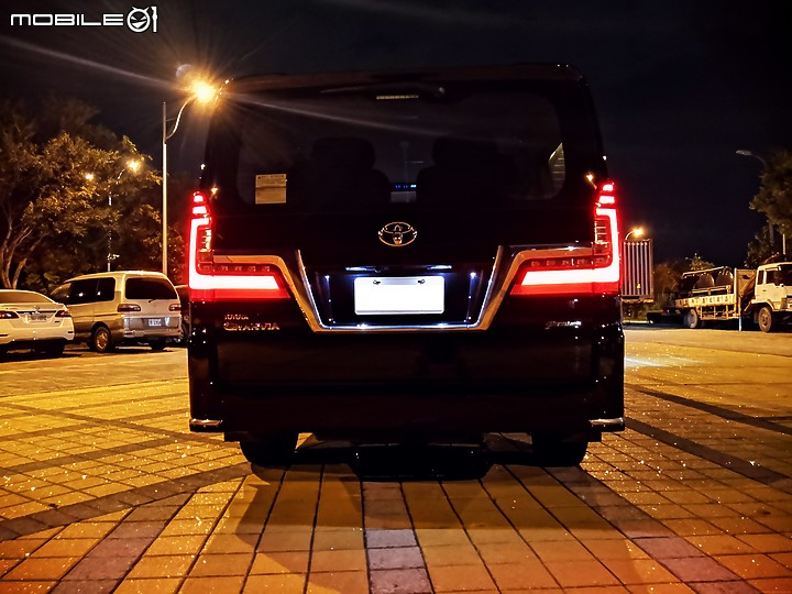 純粹分享Toyota Granvia