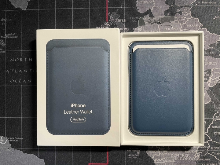 iPhone 12 / 12 Pro 原廠矽膠套 / 皮革卡套開箱