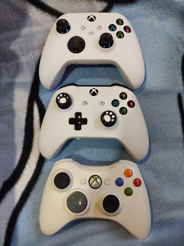 12/4無聊測試追加!小體積方便轉移陣地! XBOX Series S 快速開箱與上 