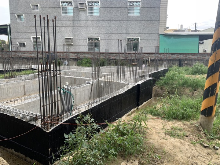 自地自建經驗分享及進度---2022/4月中拆鷹架了---2022/12取得使照