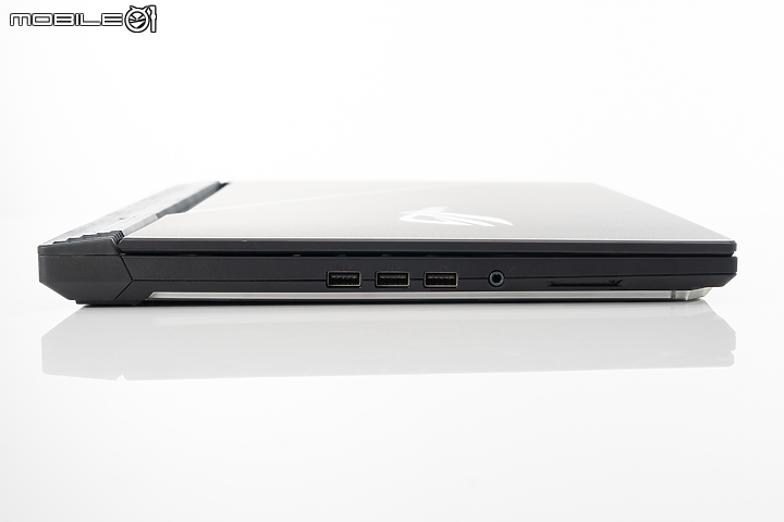 ROG STRIX SCAR 15/17 測試報告｜時尚電競元素蘊藏強大效能！