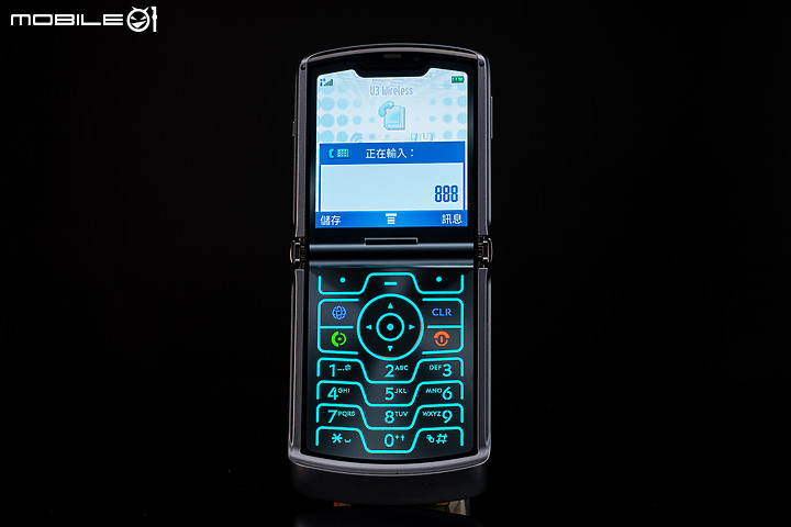 Motorola Razr 5G 以科技重現舊時美好