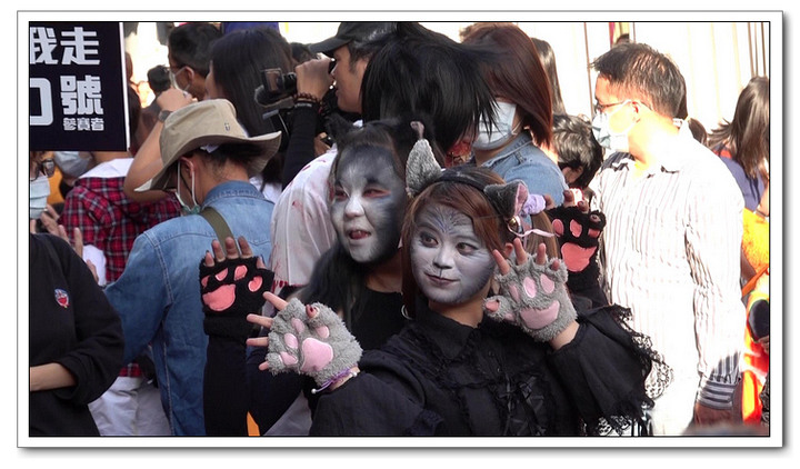 【萬聖節踩街】2020．府中商圈變裝大比拼!! | 府中搞甚麼鬼 | Happy HalloWeen | 不給糖就搗蛋。