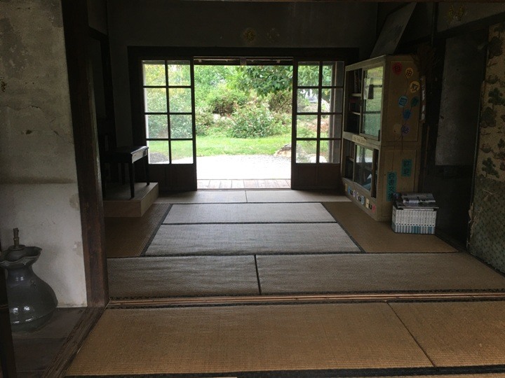 搭末班車「藍皮普快」騎遊台東鹿野