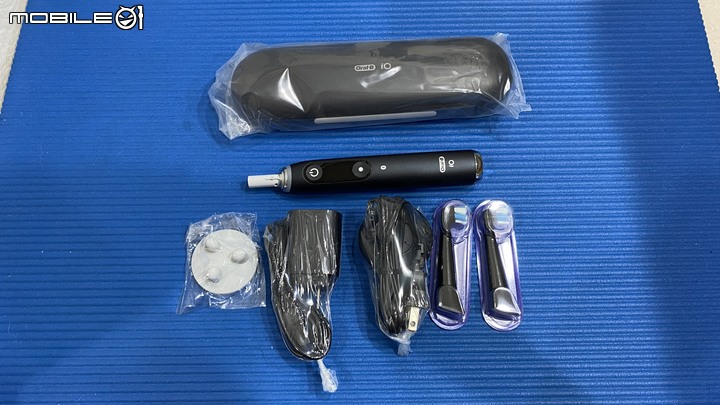『開箱 』最強勁的電動牙刷 百靈Braun Oral-B IO9 -