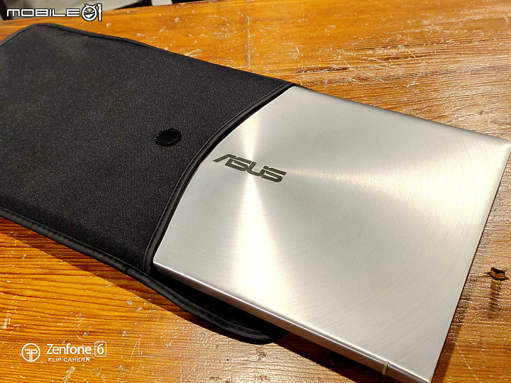 點我看大圖 ZenBook UX434F內建雙螢幕能多工作業也能上班偷閒