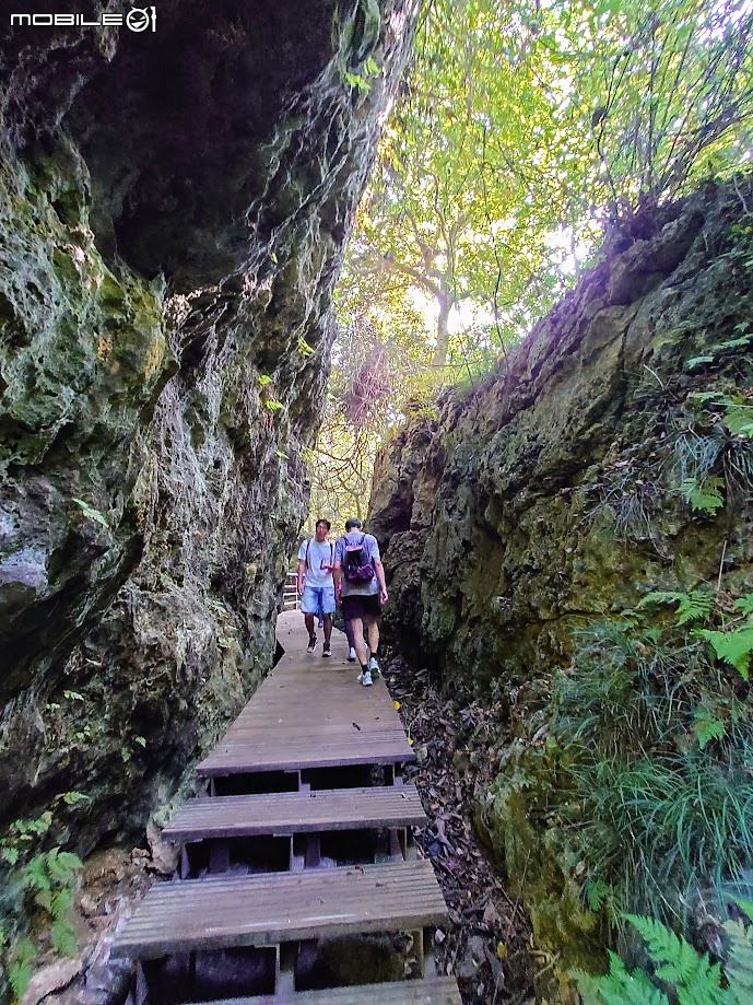 帶Xperia 1 II勇闖秘境 圖多