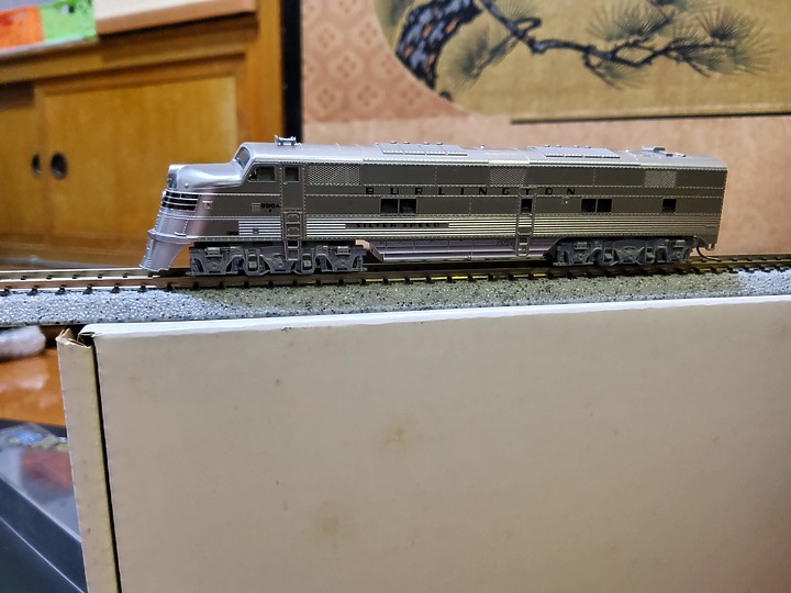 (鐵道模型) 遲來開箱 kato 106-056 California Zephyr 加州和風號