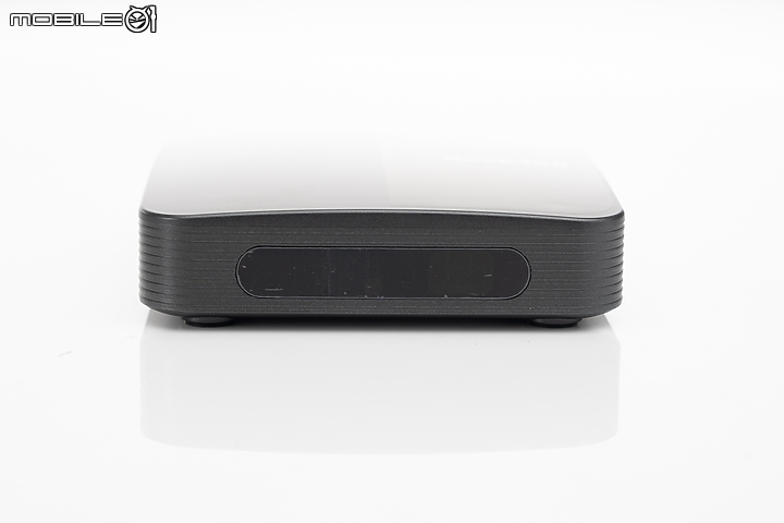 RockTek G1 4K HDR 智慧電視盒 完整的 Android TV 服務打造全新家庭娛樂！
