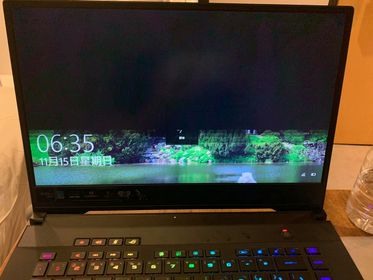 [詢問建議] 剛買的ROG Zephyrus S15 GX502 螢幕黑屏閃爍