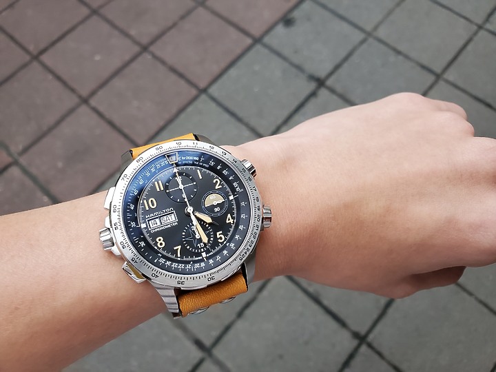 點我看大圖 《是你的跑不掉》Hamilton Khaki Aviation X-Wind Day Date Chronometer 腕錶 (圖多文長)