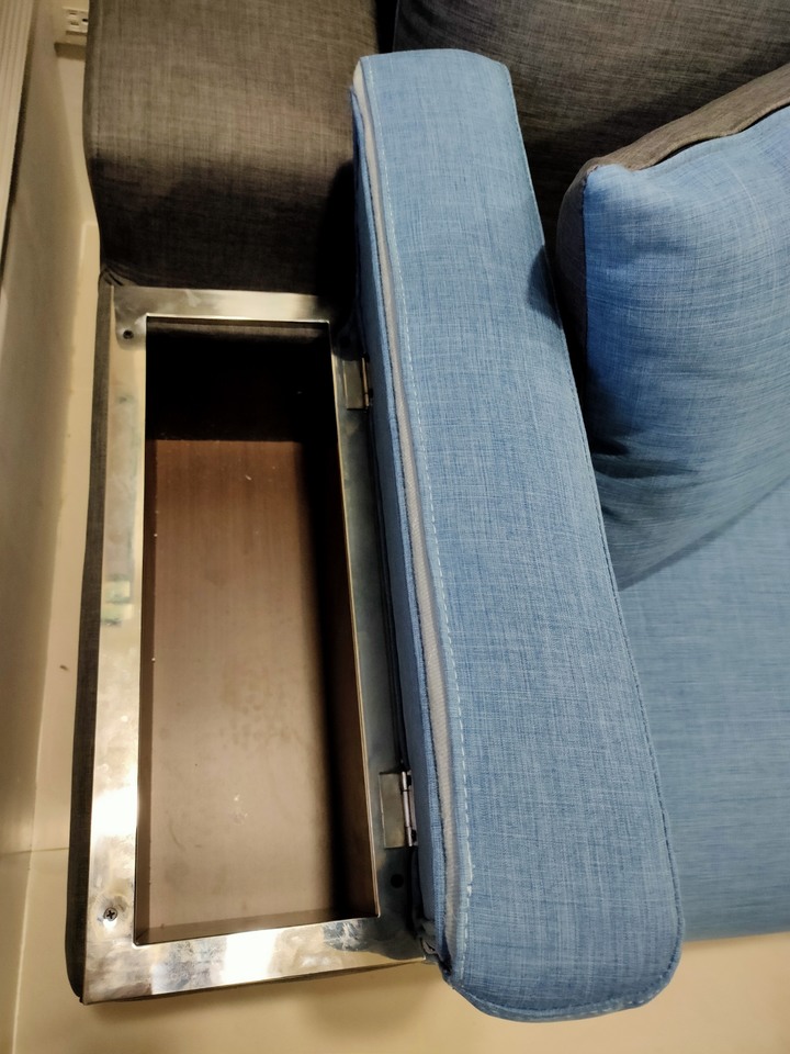 十年老沙發掰~~168e sofa 沙發開箱分享