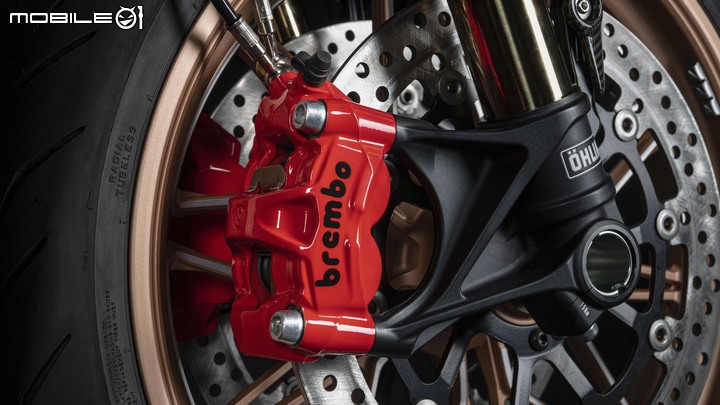 【海外快訊】聯名超跑品牌 DUCATI Diavel 1260 Lamborghini 貴氣登場!