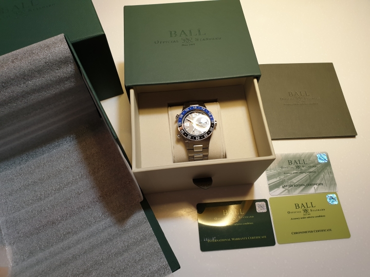 BALL Roadmaster Marine GMT 開箱