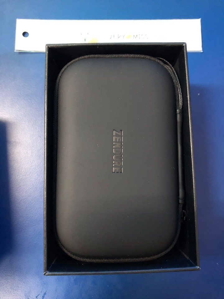 【新款微開箱】Zendure SuperTank Pro 26800 OLED 雙向100w