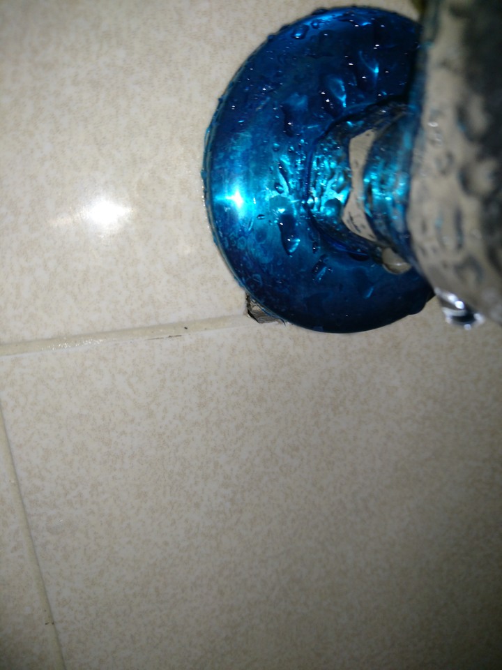 水龍頭旁邊的缺口要怎麼補